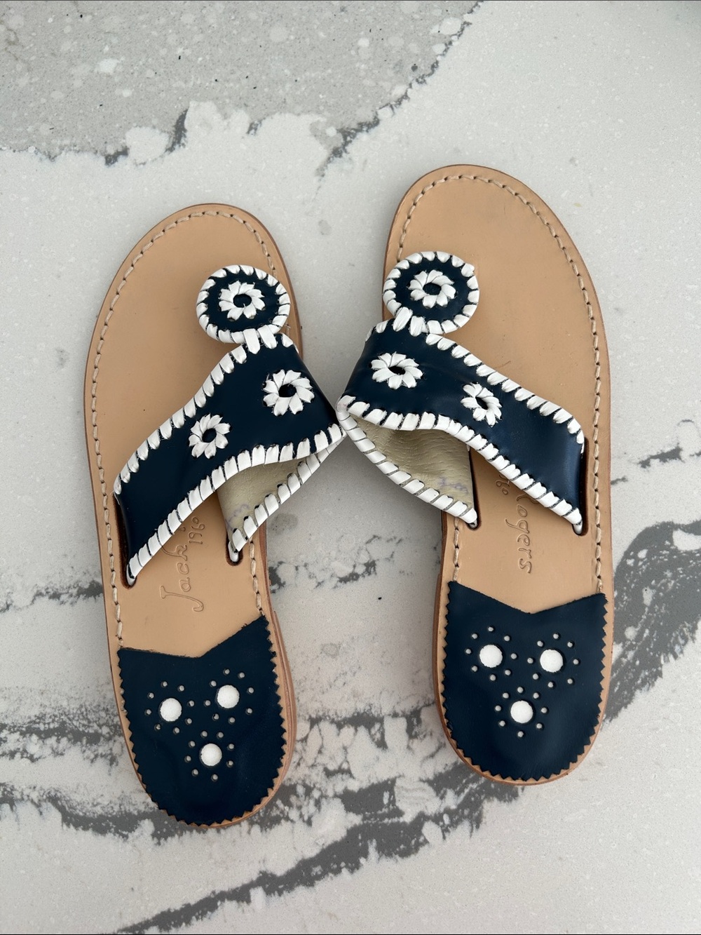 Jack Rogers Women’s Navy and White Leather Slide Sandals new w/o box